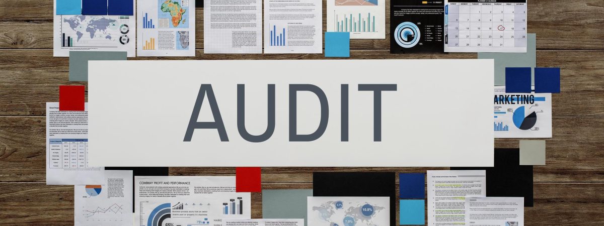 audit-compliance-evaluation-financial-statement-concept
