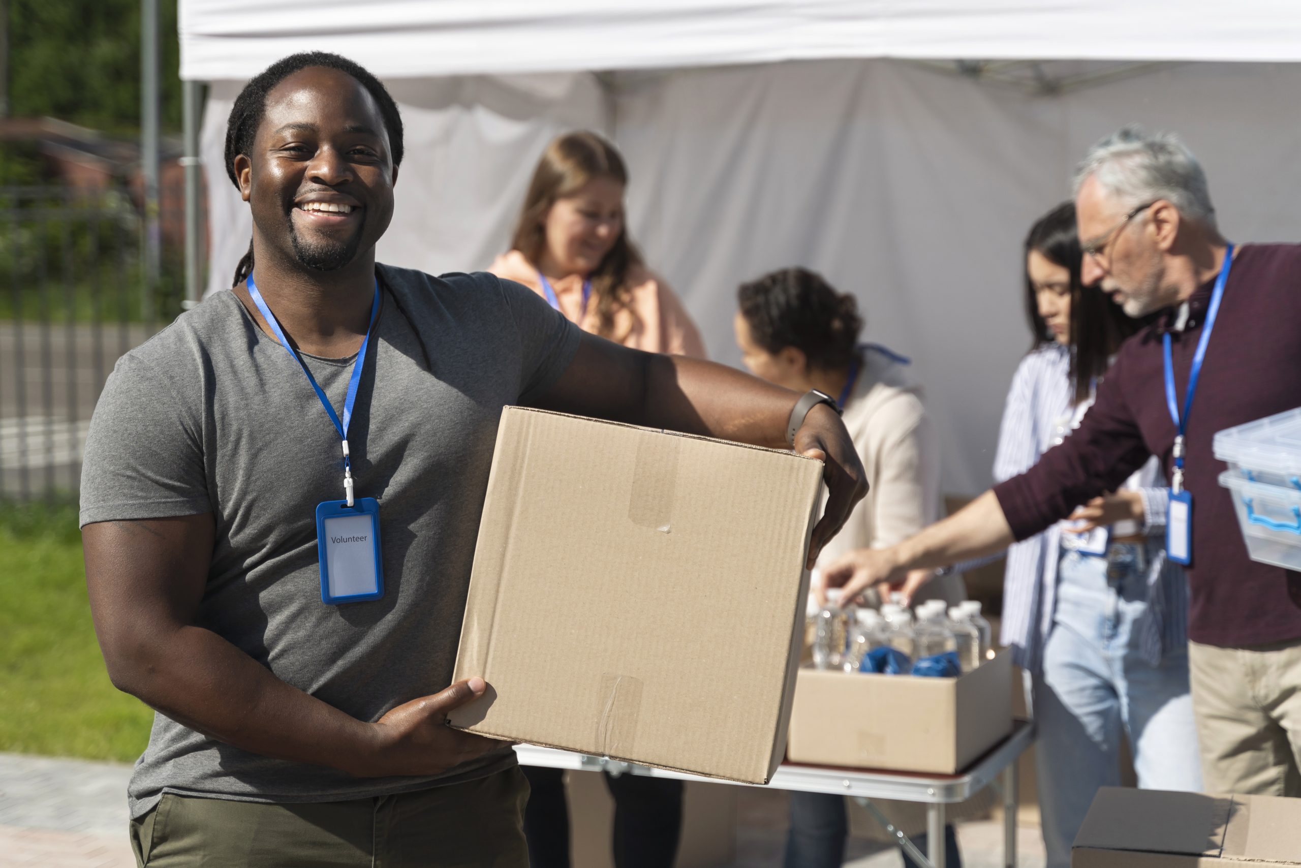 different-people-doing-volunteer-work-with-food